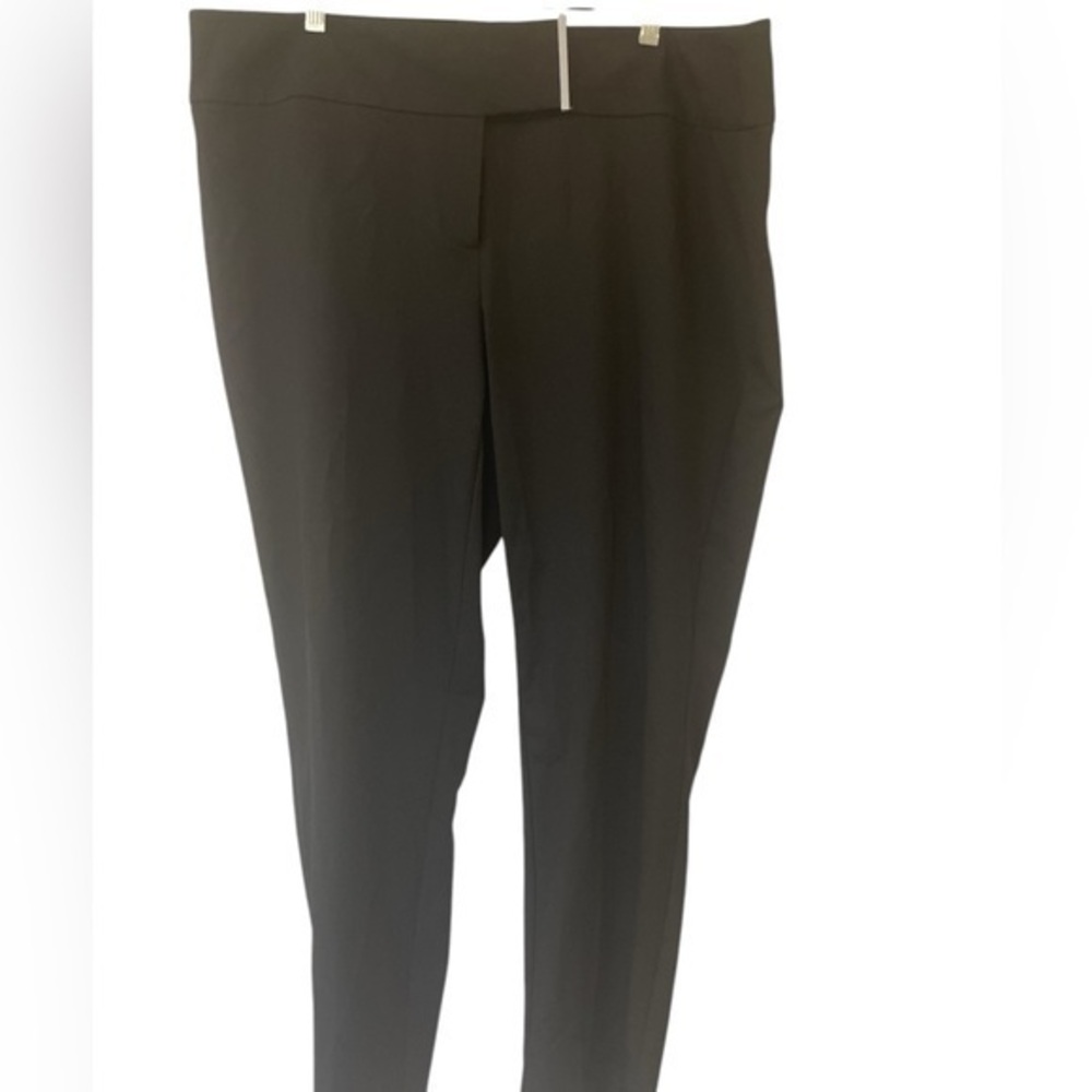 Alfani black straight relaxed fit straight leg trousers in size 18 W